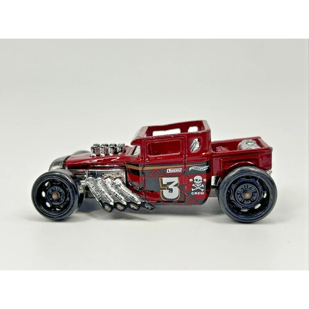 2018 HOT WHEELS BONE SHAKER #3 RED 1:64 DIECAST 2 3/8